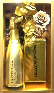 Zlatá kazeta BOTTEGA Gold